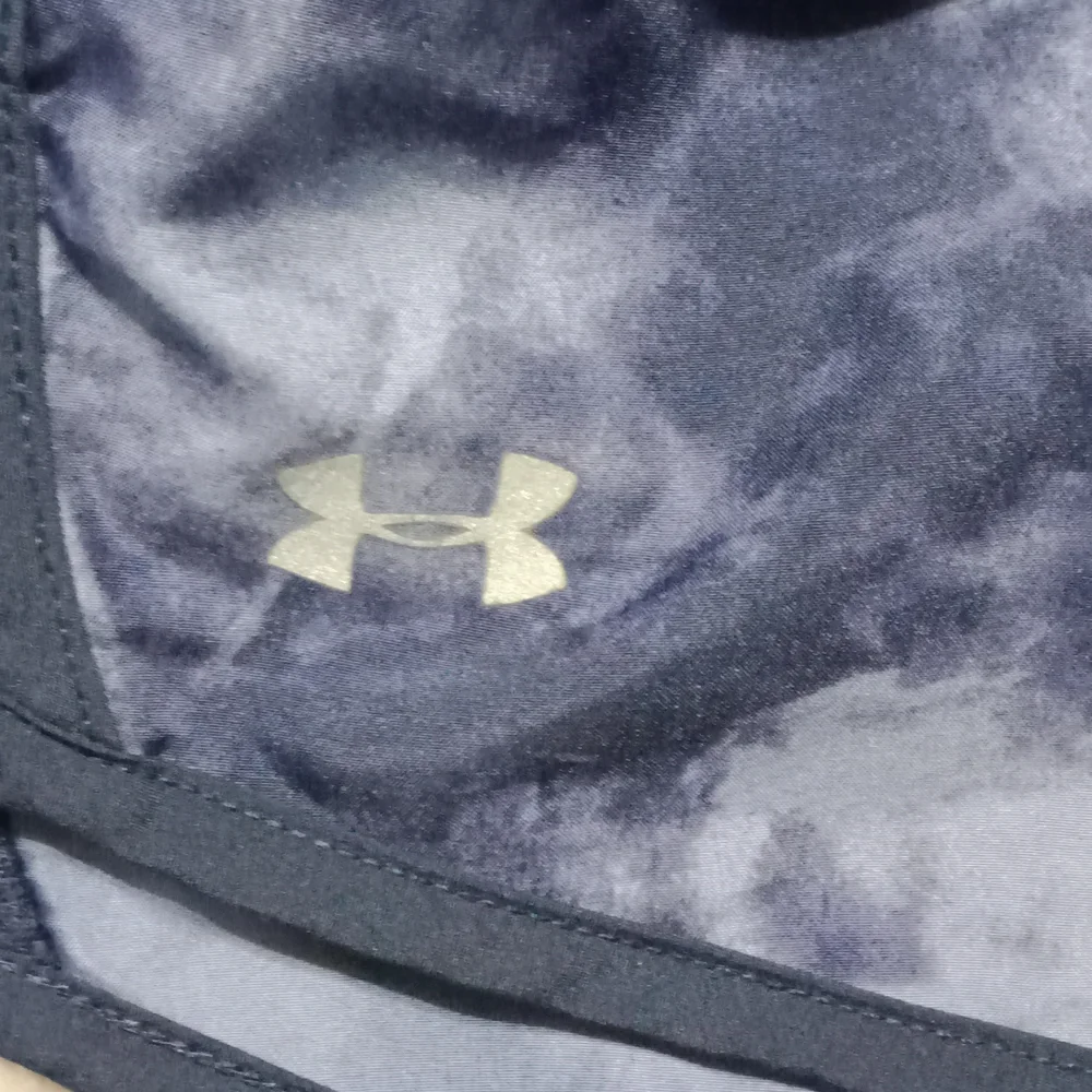 Under armor running shorts bundle medium - Picture 8 of 13